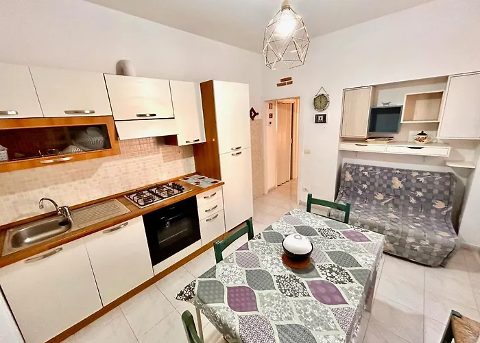 La Casa Di Angelo Al Primo Piano Con Aria Condizionata Numana