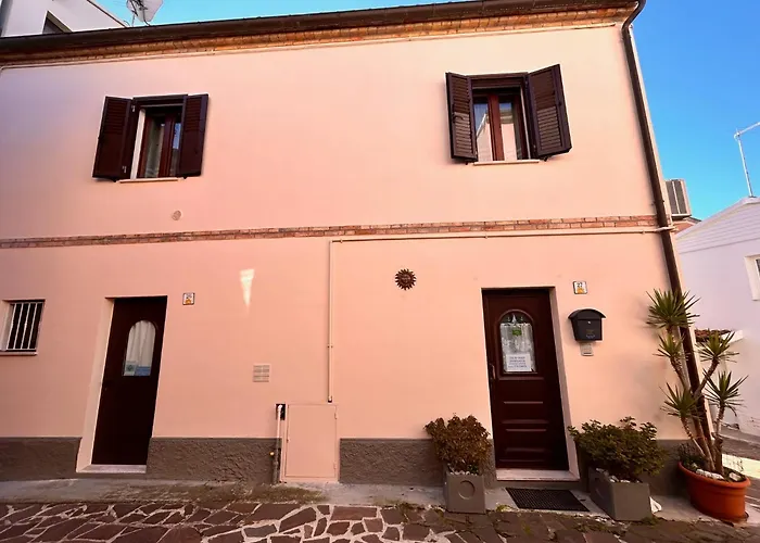 La Casa Di Angelo Al Primo Piano Con Aria Condizionata * Numana
